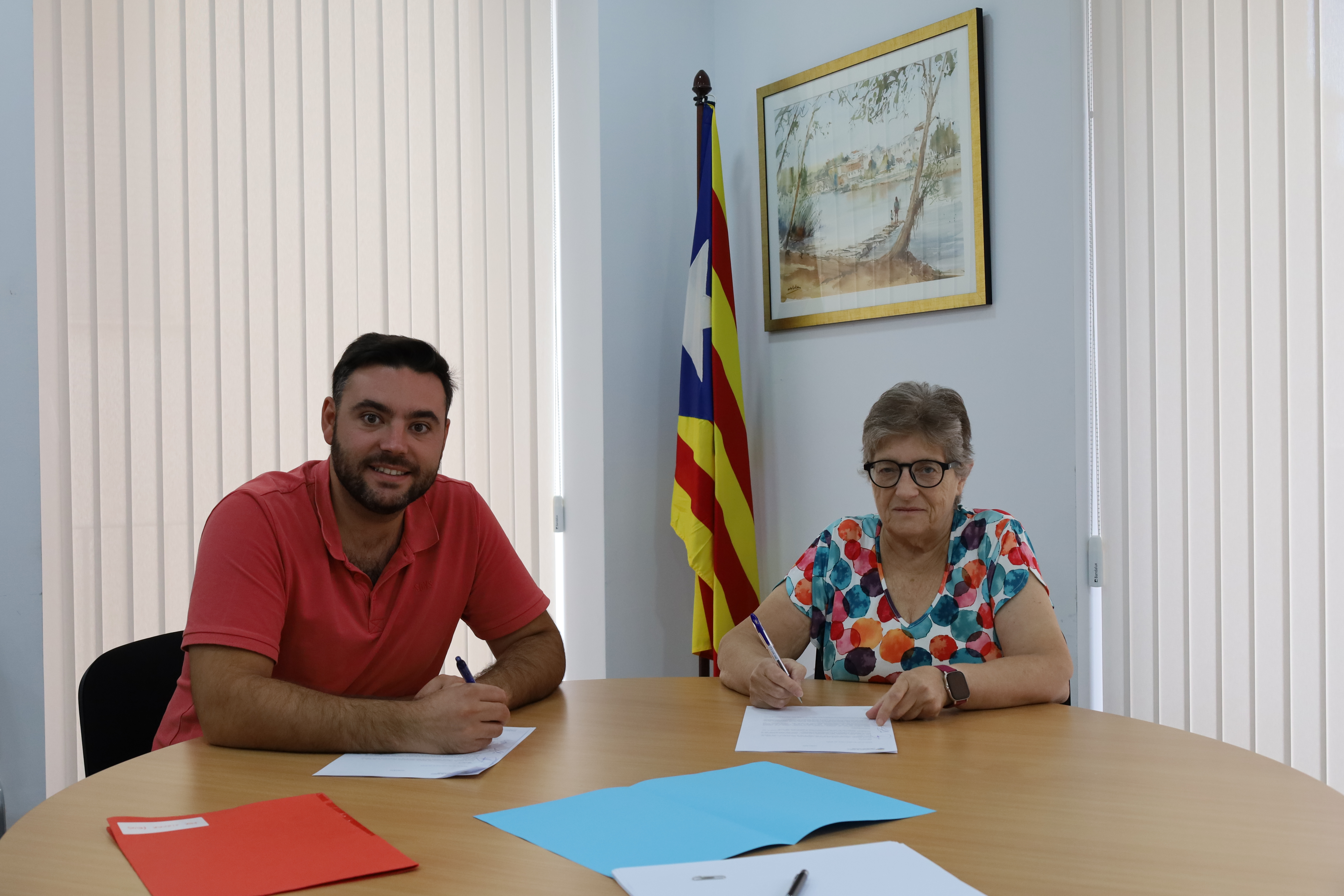 L'Ajuntament de Sallent signa un nou conveni de col·laboració amb ADONA'T