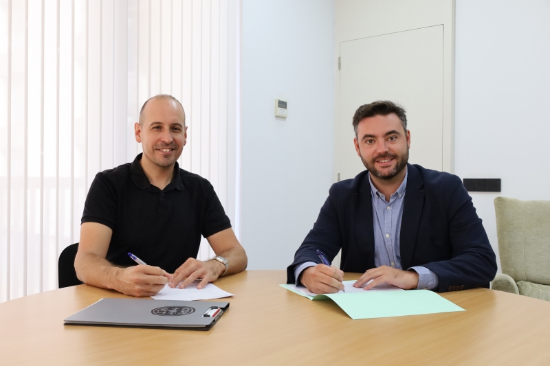 Sallent i Cornet renoven l'acord per impulsar les festes i tradicions locals 