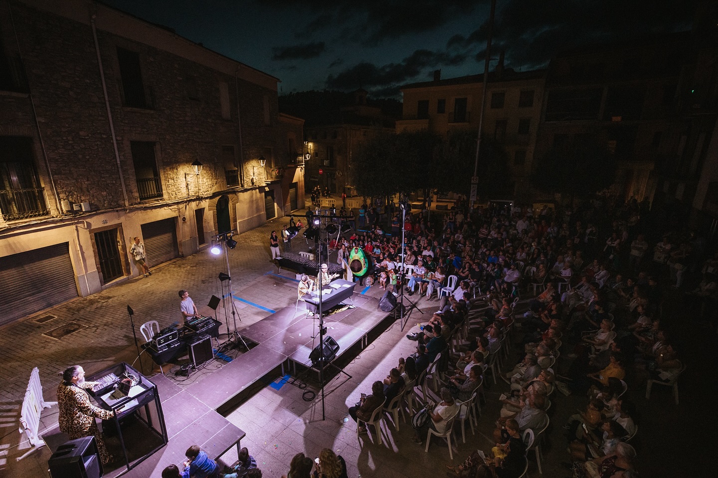 Sallent celebra l'inici de la Festa Major 2024 amb l'Esvalotada i el Pregó