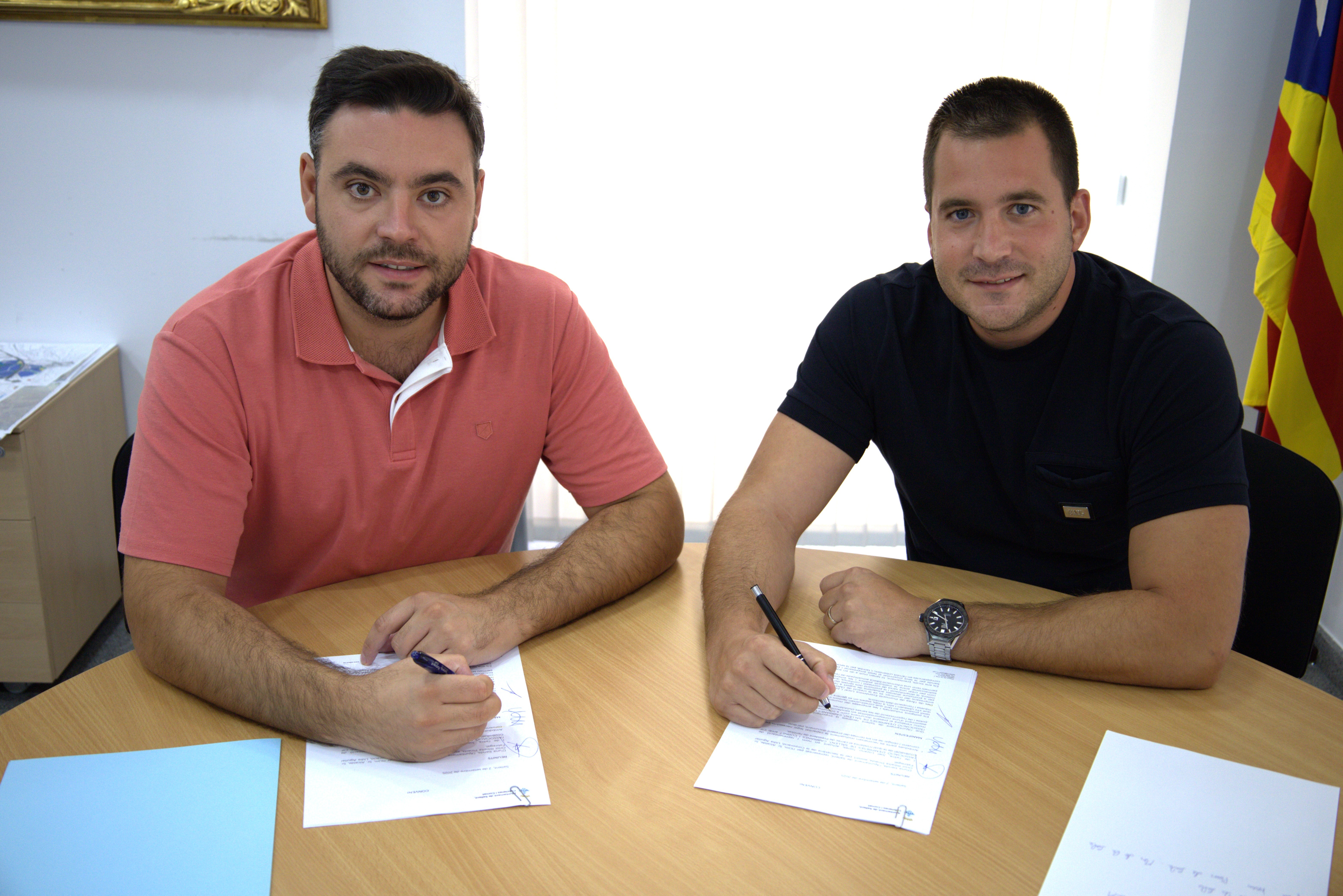 L'Ajuntament de Sallent signen un nou acord de col·laboració amb l'Associació d'Empreses del municipi