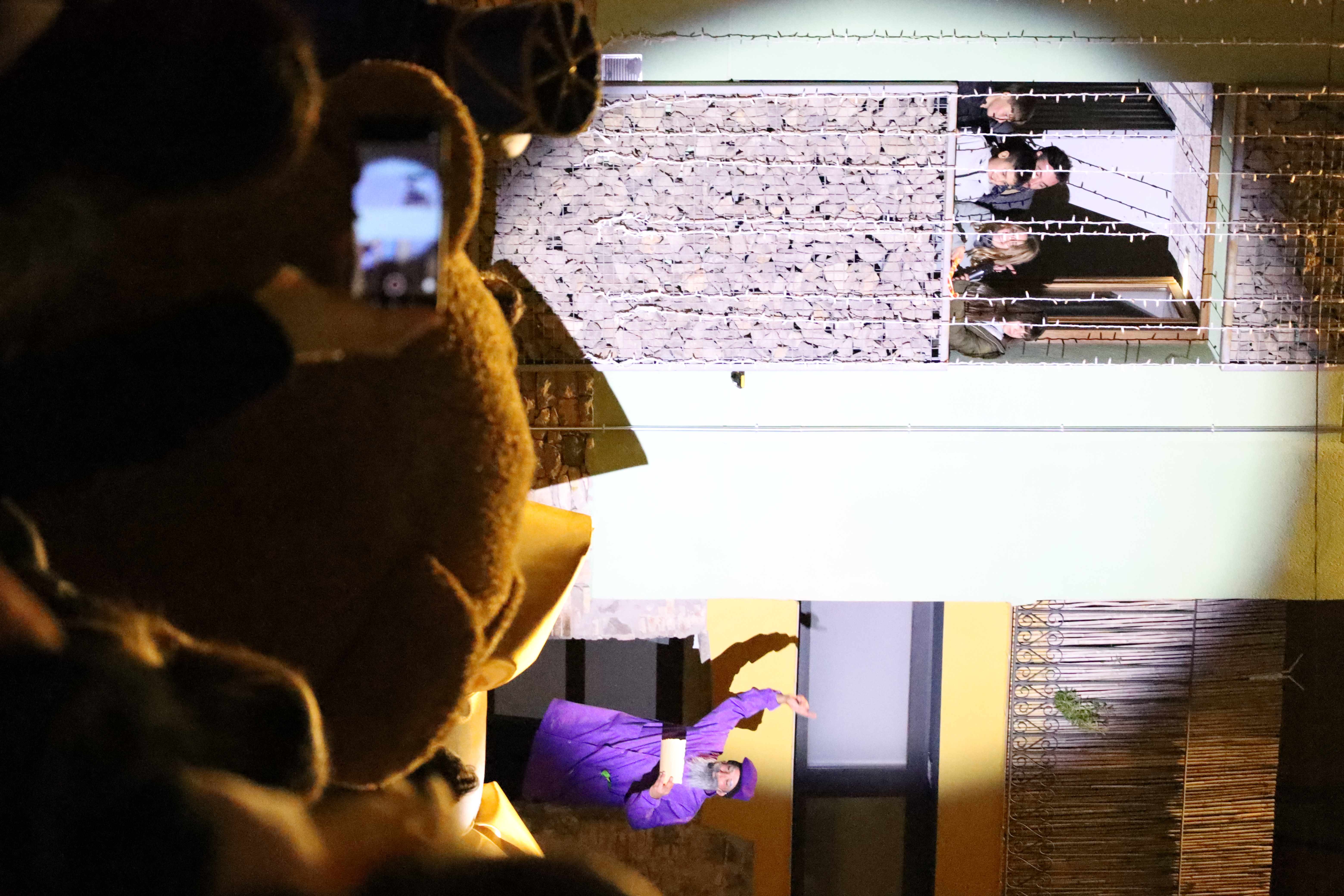 Sallent encén les llums de Nadal i dona la benvinguda al Tió!