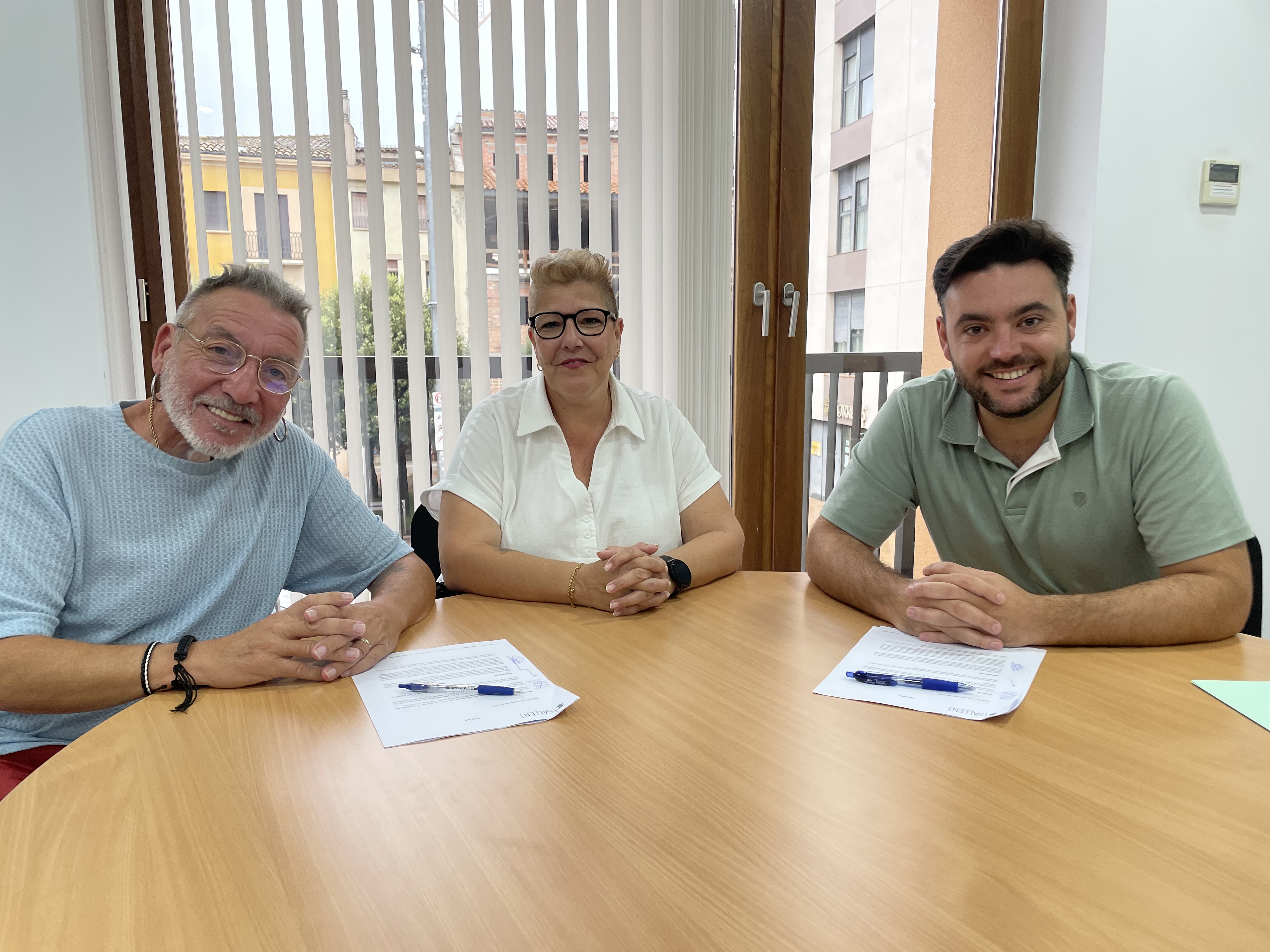 L??Ajuntament de Sallent signa un nou conveni de col·laboració amb el C. F. Estación